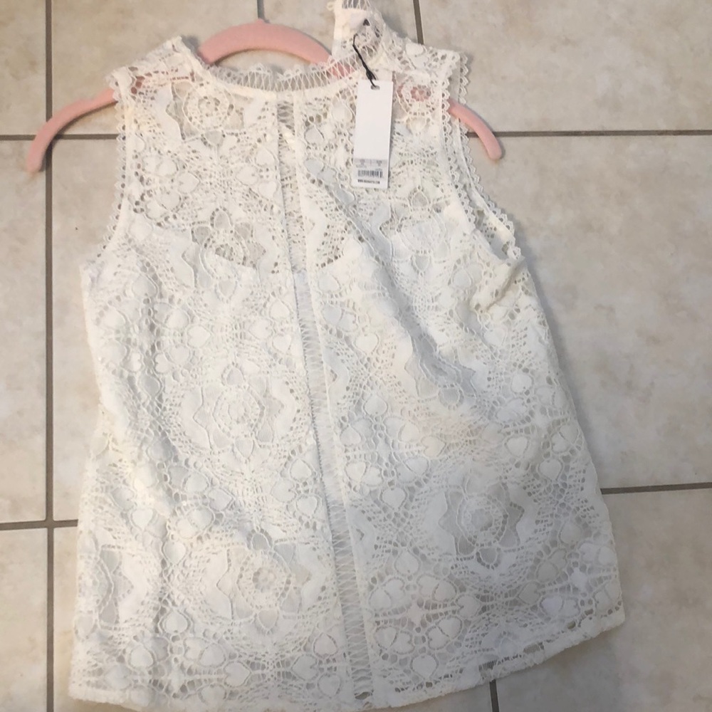 BB Dakota sleeveless ivory xs NWT top crochet